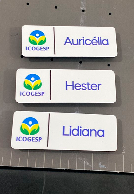 Broche Colorido Personalizado + Verniz Localizado